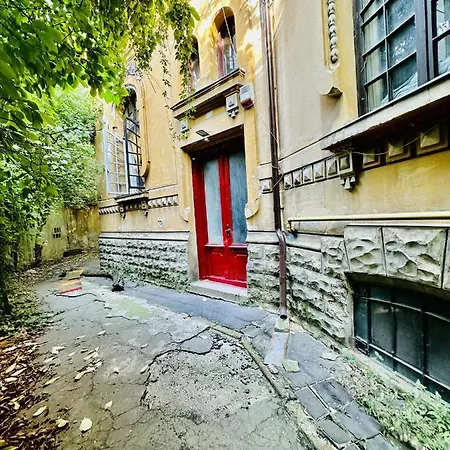 Square 1bdr Бухарест